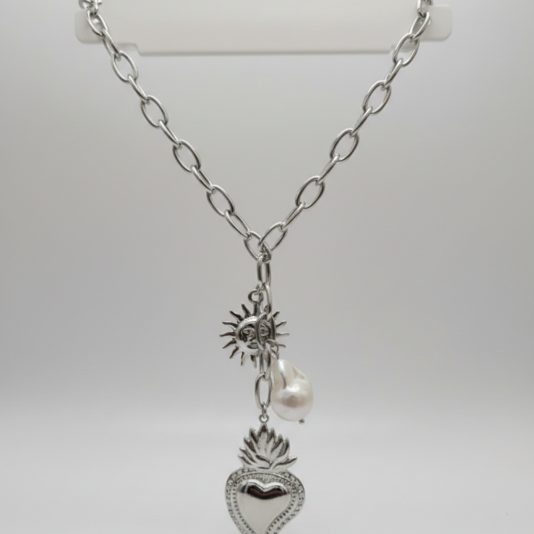 Collana a Catena con Charms Sacro Cuore, Sole e Perla