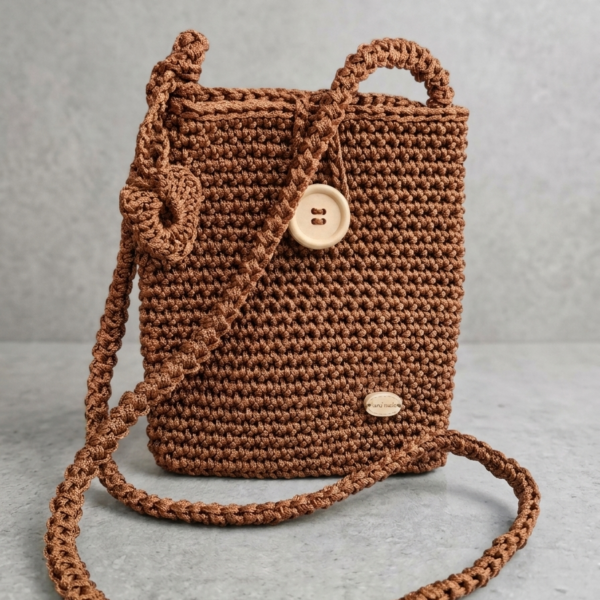 Porta Cellulare in Crochet – Collezione Manu&Sara (Terracotta)